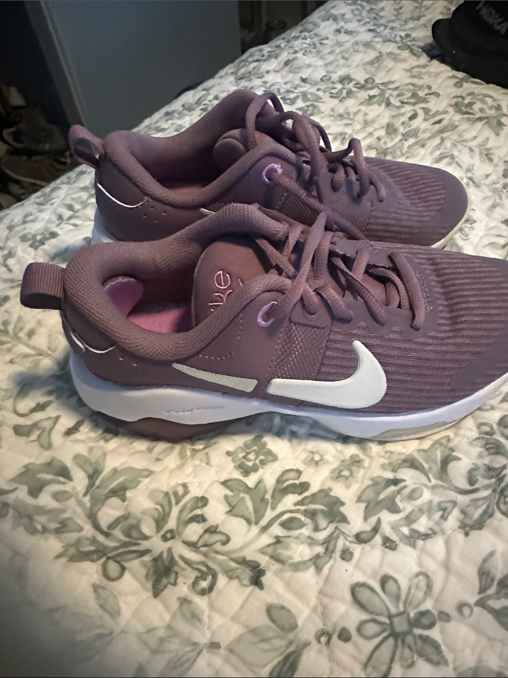 Nike Mauve Athletic Sneakers with White Swoosh